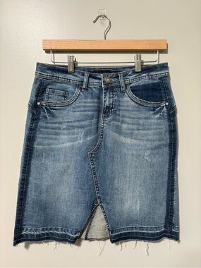 Cream Denim Corin CRPatch Jean Skirt Destroyed Faded Med Wash
